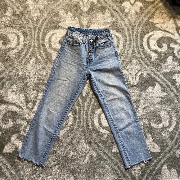 Brandy Melville Denim - Brandy Melville Jeans
